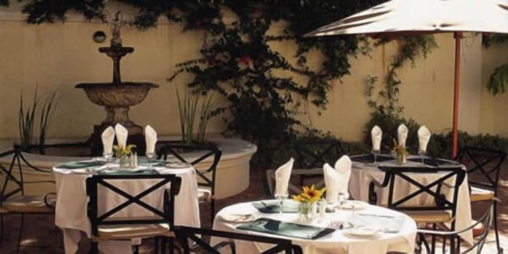 Pontac Manor Hotel 17/28