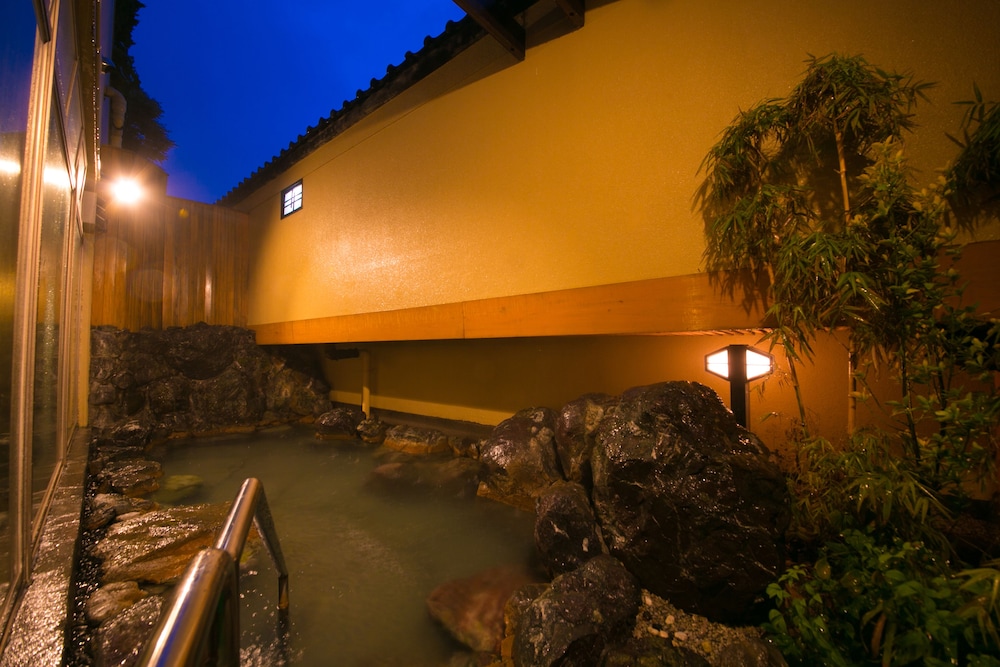 IBUSUKI SHUSUIEN(FORMERLY HOTEL SHUSUIEN) 6/35