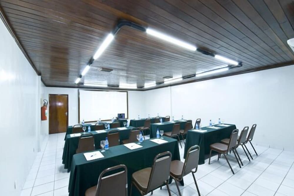 THERMAS HOTEL AND RESORT 32/50