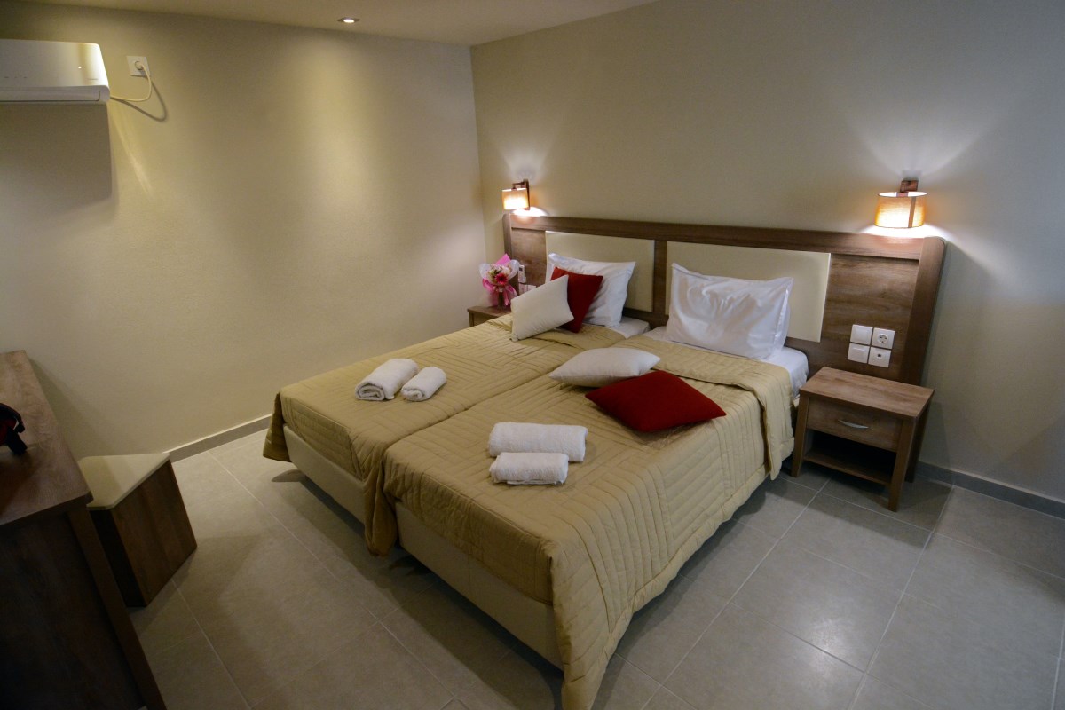 TWIN/DOUBLE ROOM SUPERIOR