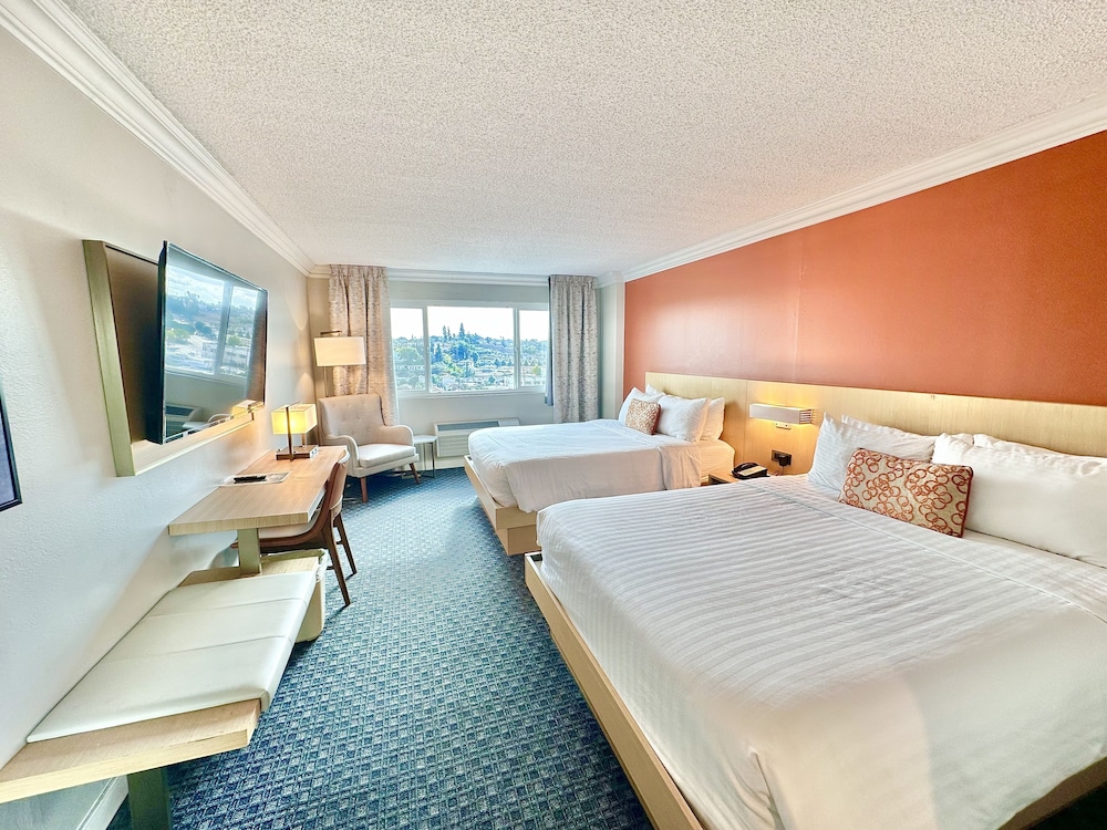 Lincoln Hotel Monterey Park Los Angeles 24/74