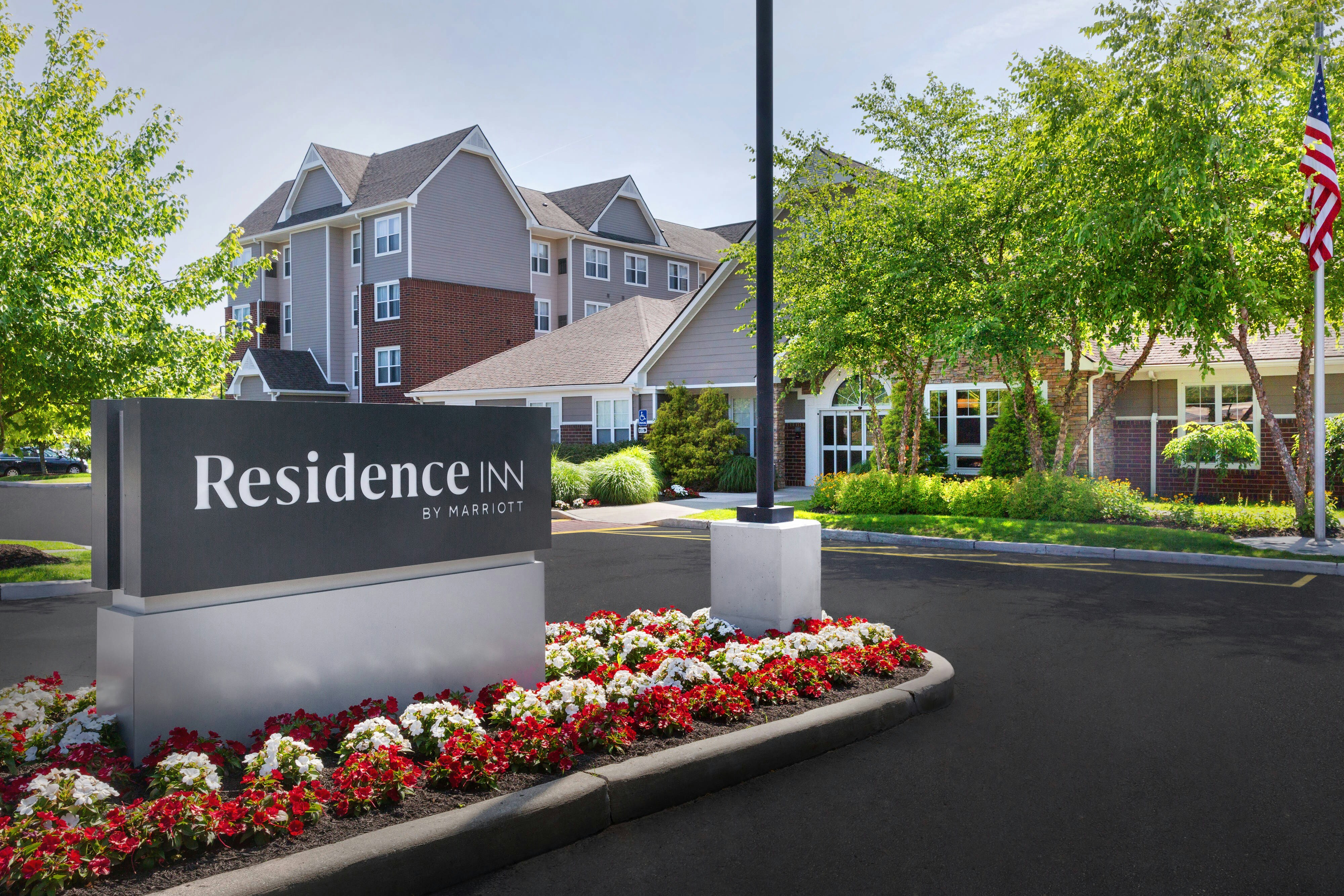 Residence Inn Poughkeepsie 2/14