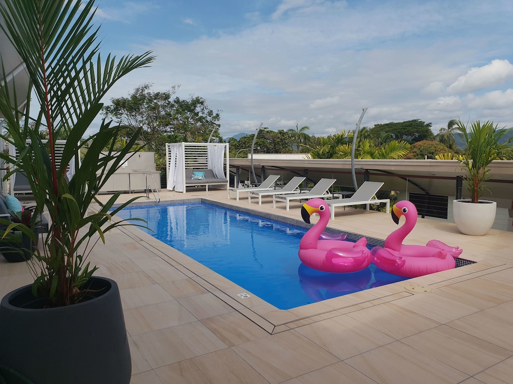 Saltwater Luxury Apartments 35/40