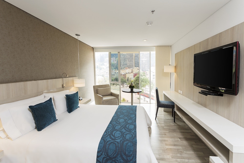Hotel Bh Bicentenario 17/51