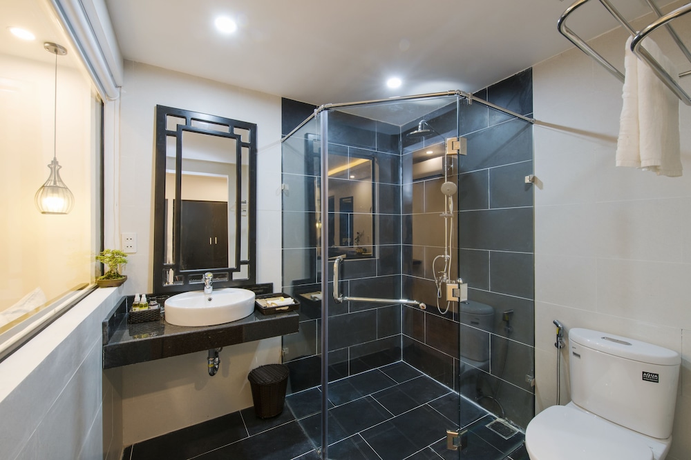 Gem Riverside Hotel Hoi An 76/78