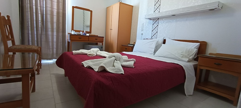 SERIFOS BEACH HOTEL 20/50