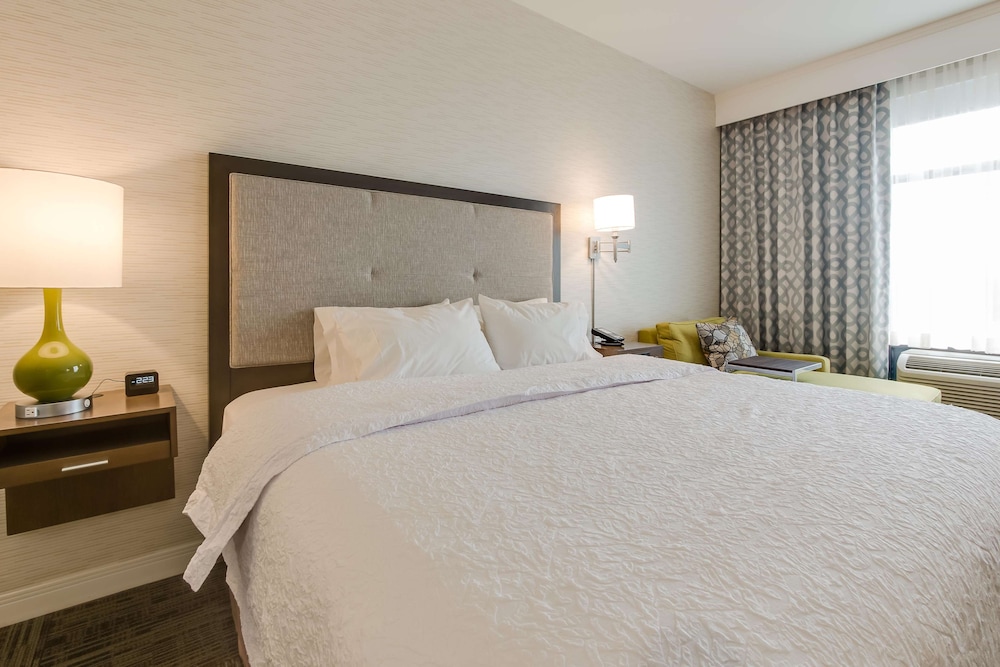 Hampton Inn White House 12/55