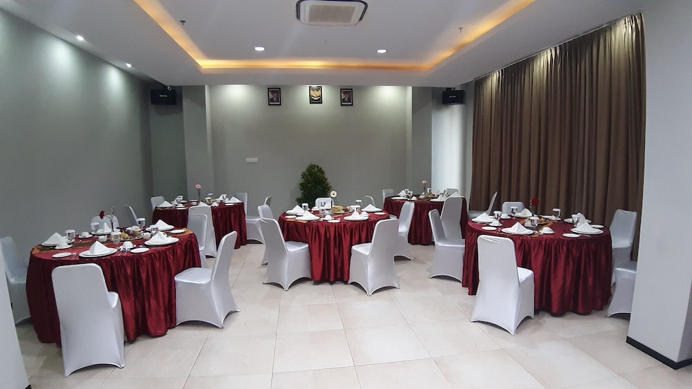 XTRA HOTEL BENGKULU 44/58