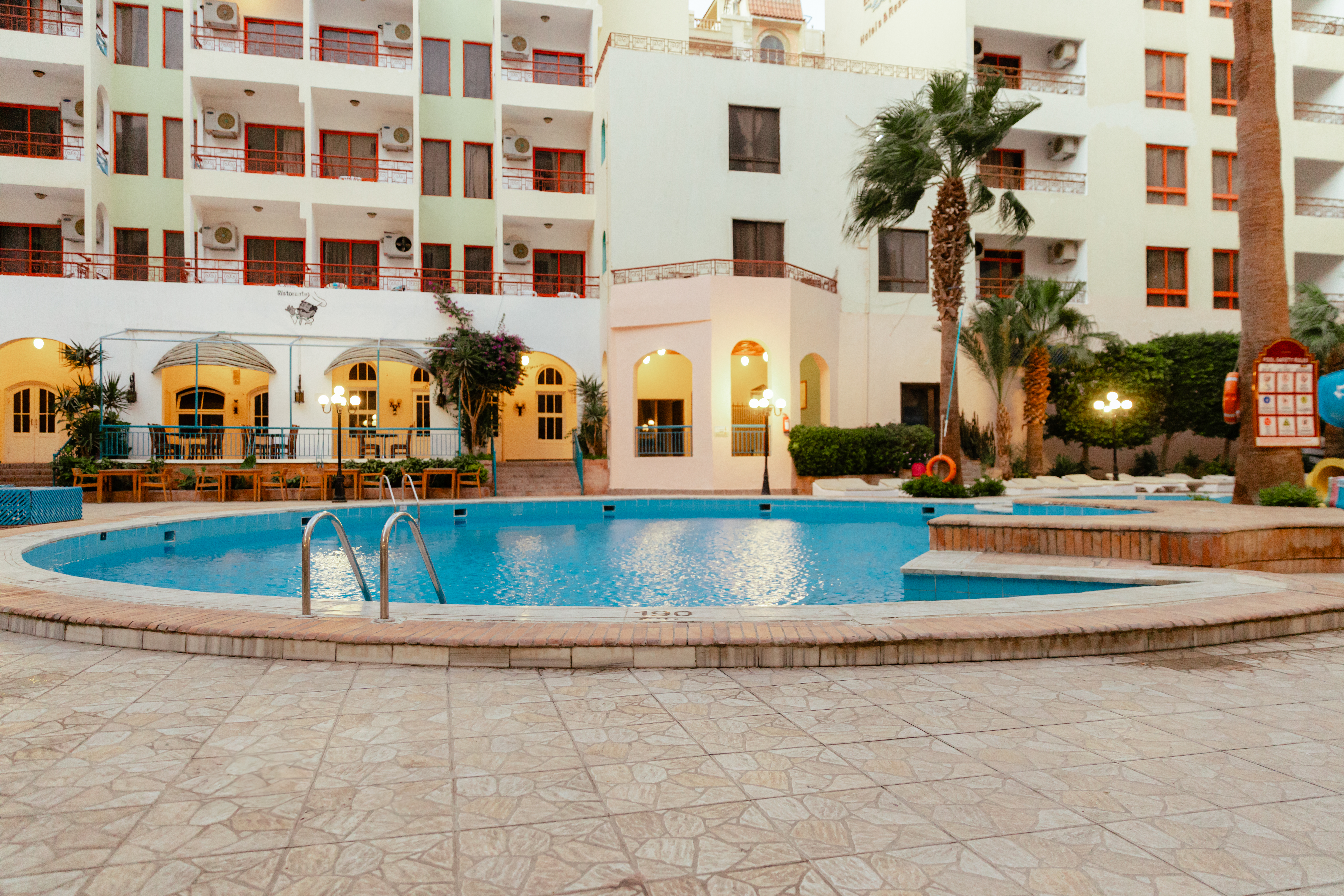 Empire Hotel Aqua Park in HURGHADA