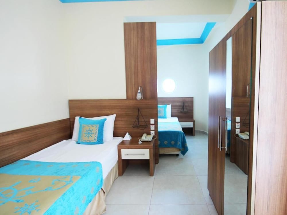 Miarosa Kemer Beach 28/73