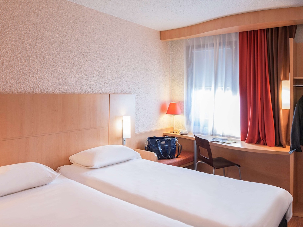 Ibis Moulins Sud 11/50
