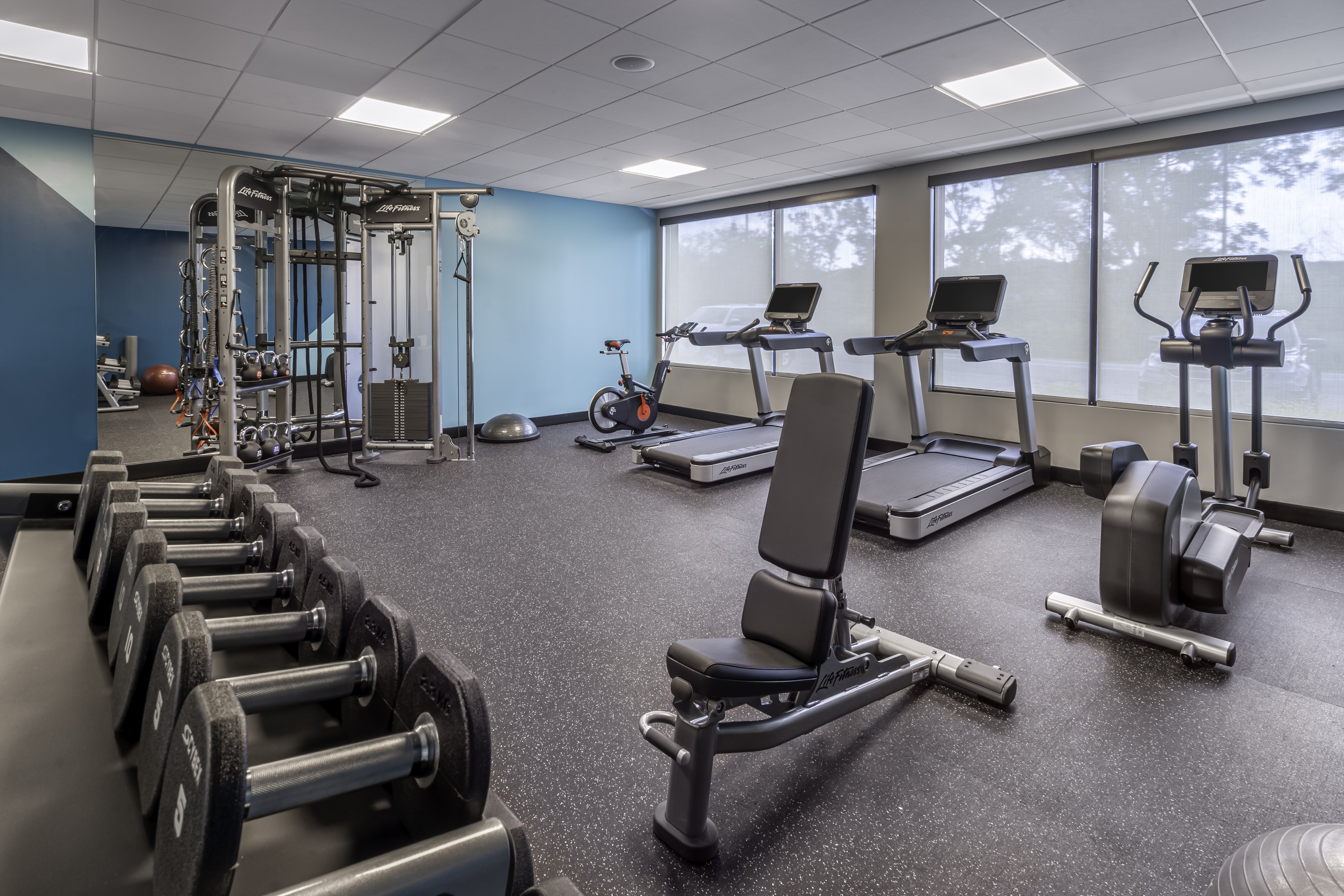 avid hotels Milwaukee West - Waukesha 13/37