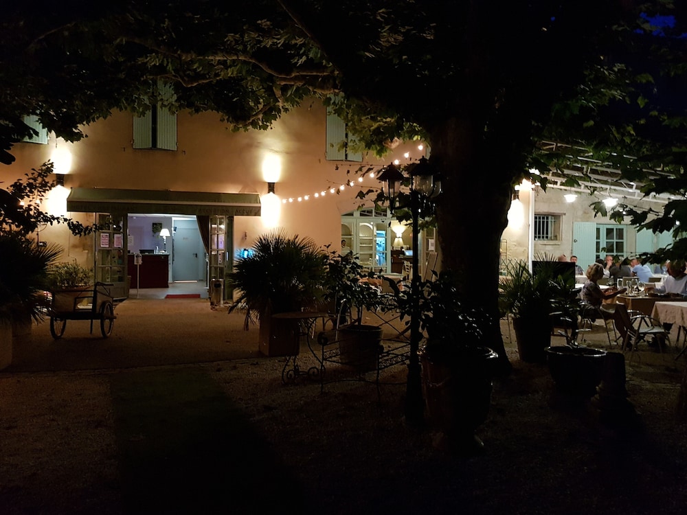 Hotel La Ferme 51/56