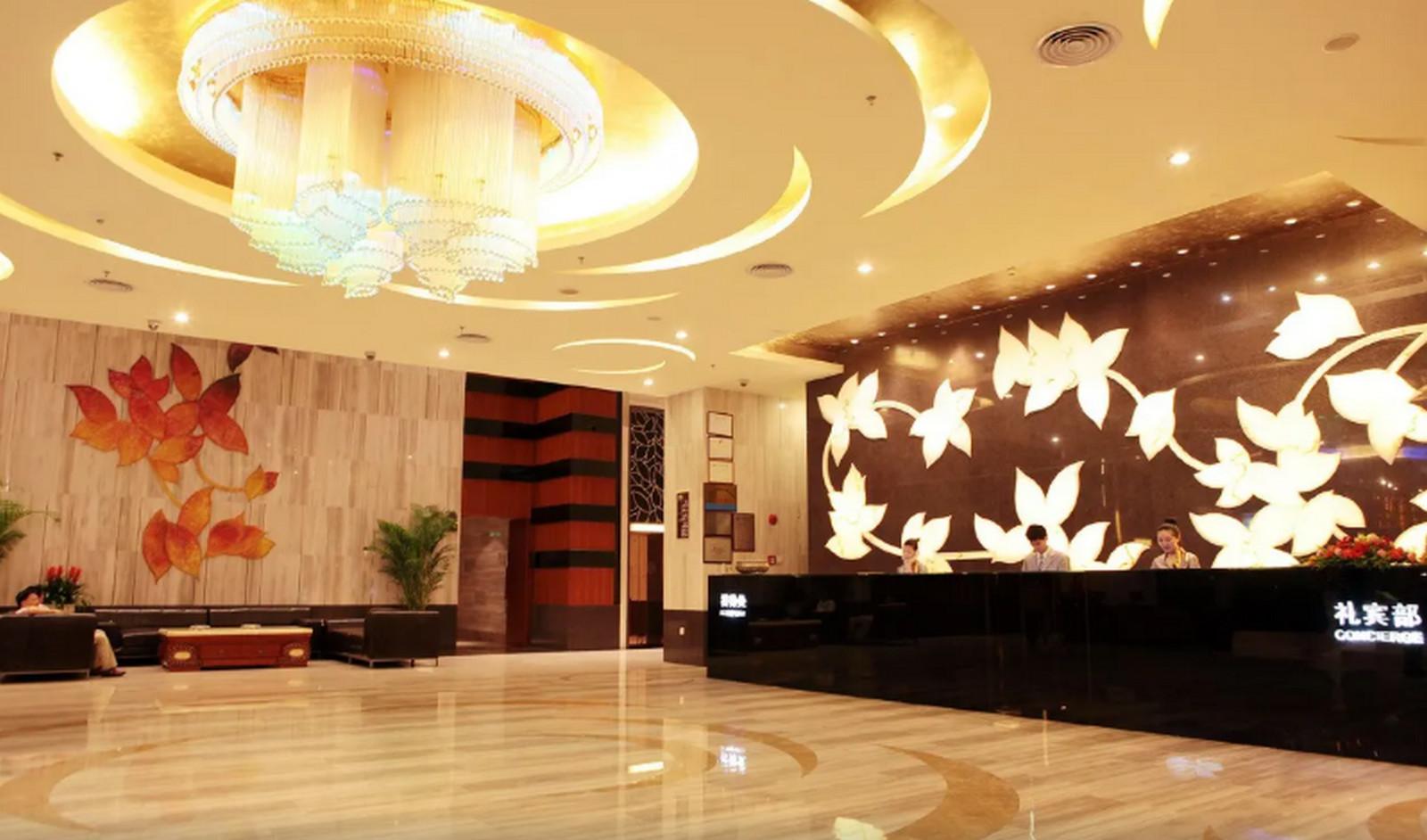 Lafonte International Hotel 8/67