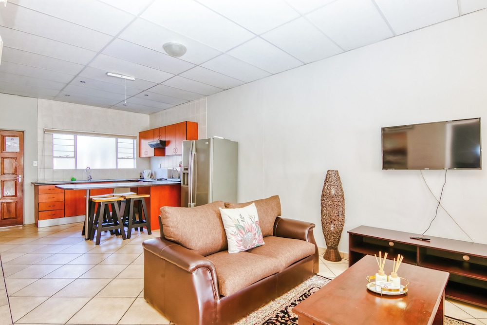 Bm Gardens Apartment Hotel 20/34