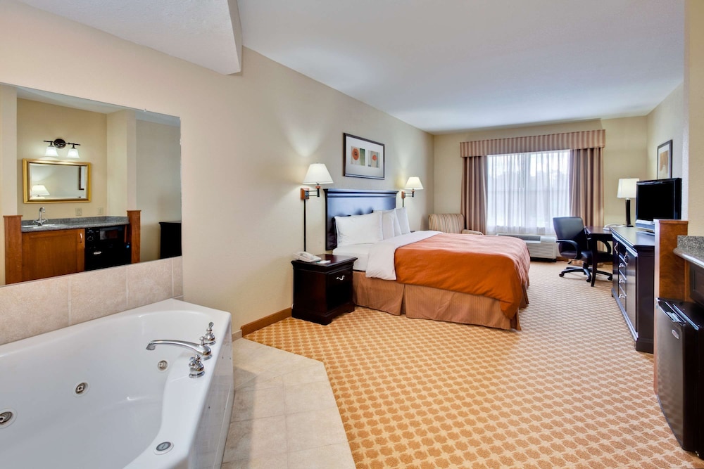 Country Inn and Suites by Radisson Tallahassee University Area FL 11/31