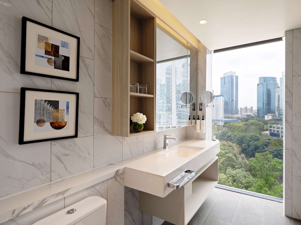 2 Bedrooms, Signature, Swiss, Apartment, 2 Double Beds، Swissotel Living Jakarta Mega Kuningan 8/8