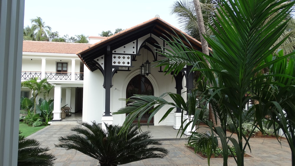 Andores Resort And Spa 33/36