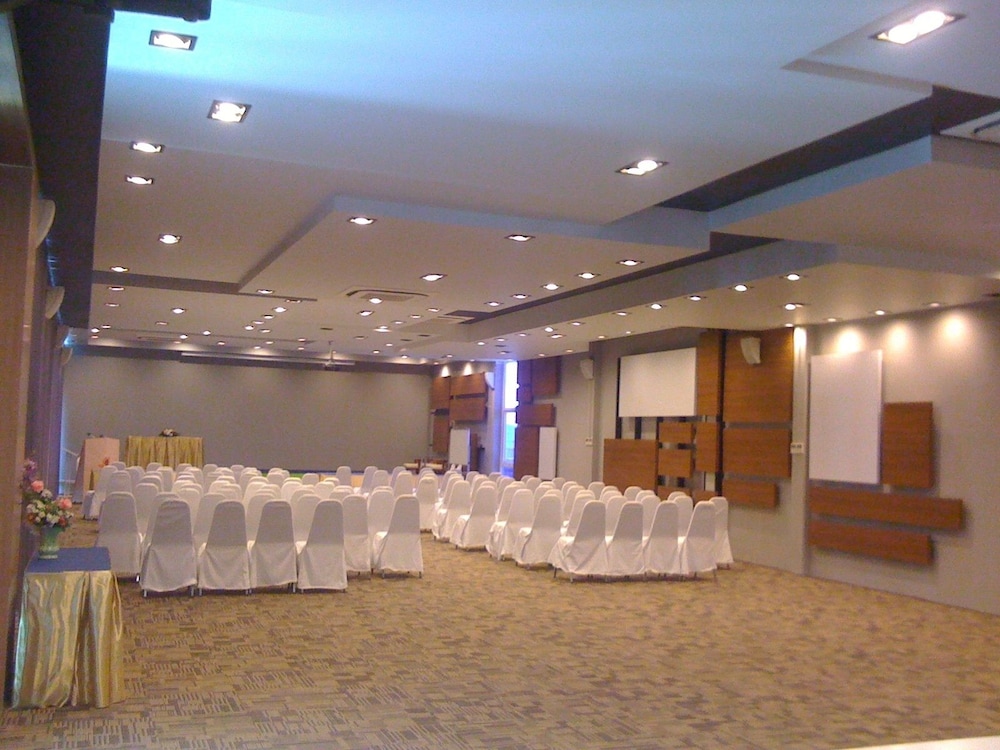 Prajaktra Design Hotel 38/50