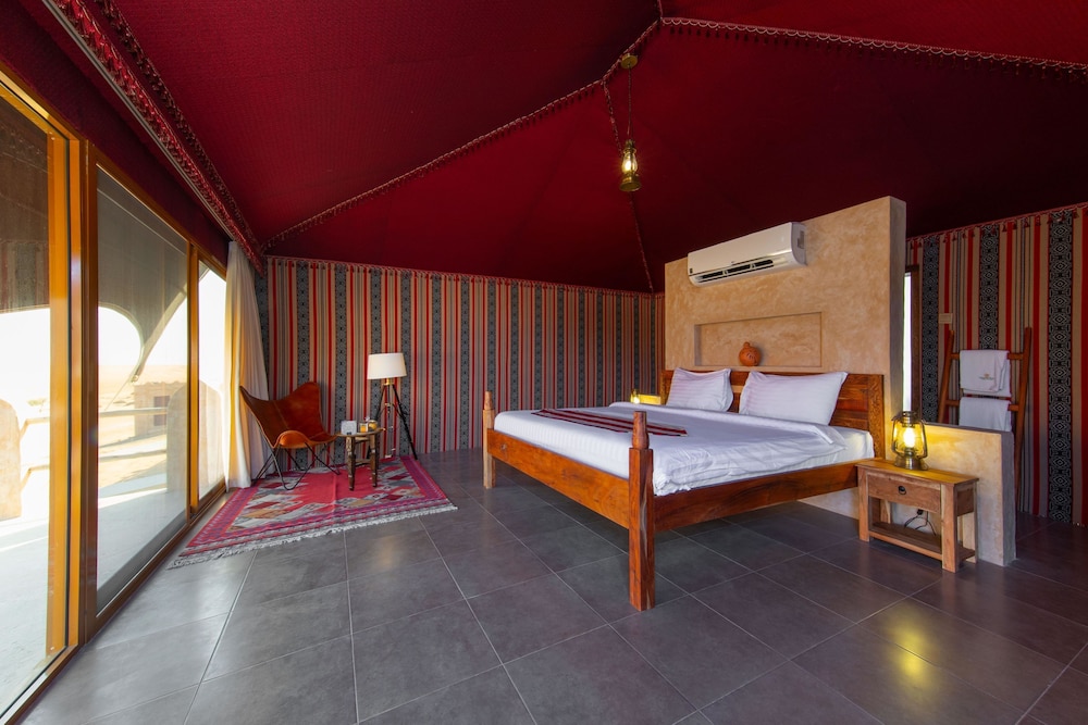 1000 Nights Camp 11/50