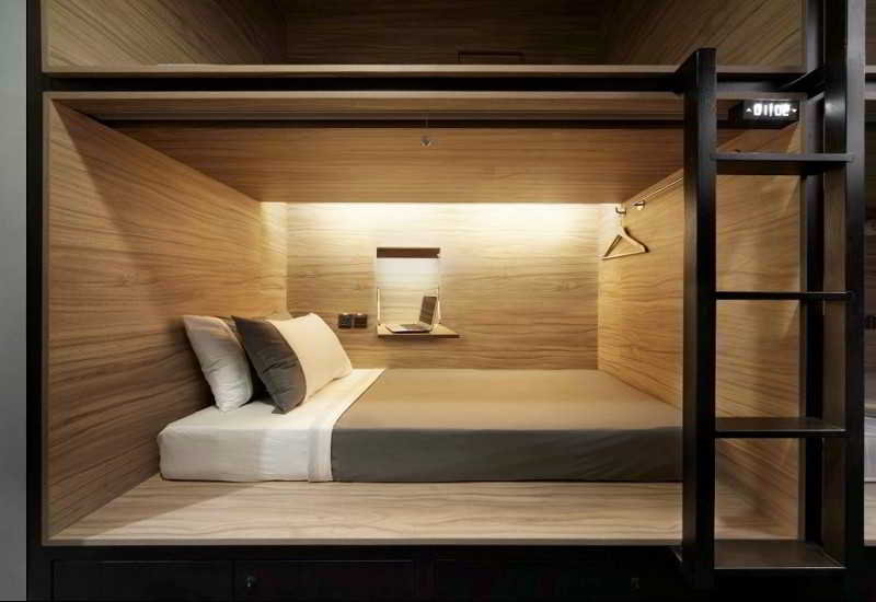 Mixed Dorm, Standard
