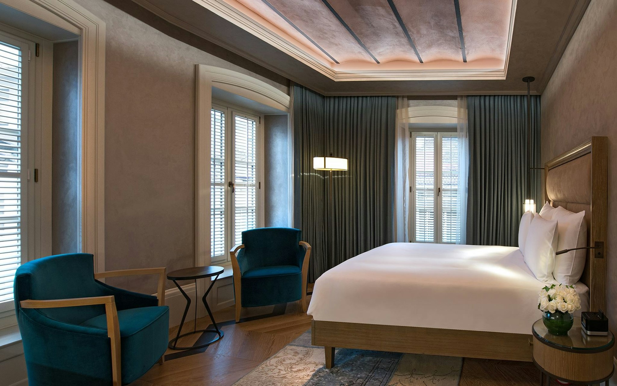 10 Karakoy 20/52