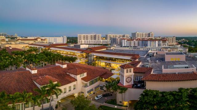 The Avenue Hotel Coral Gables 41/50