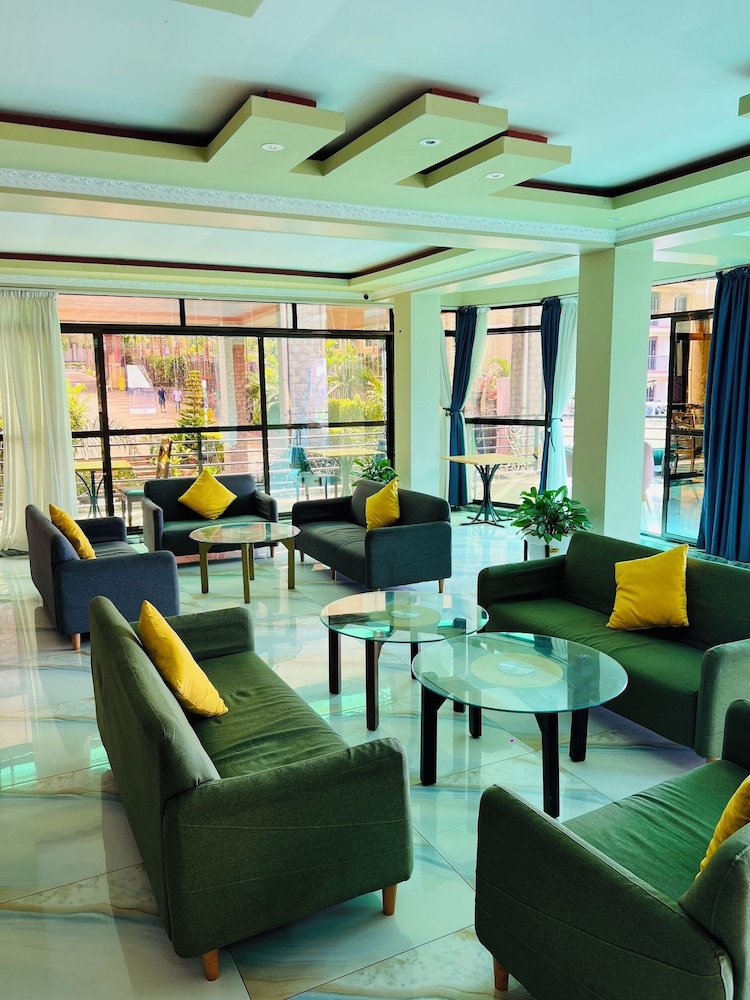 Las Vegas Garden Hotel 30/50