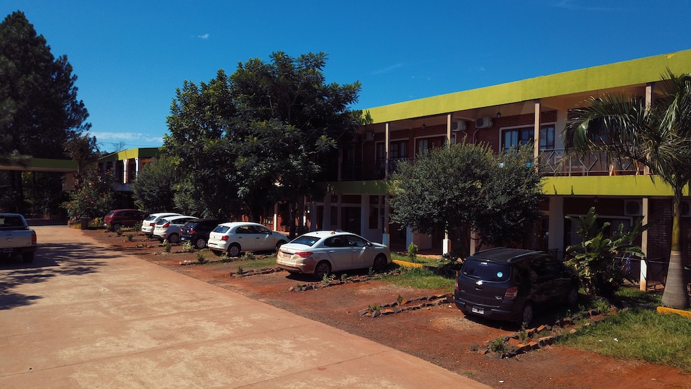 Carmen Hotel 86/100