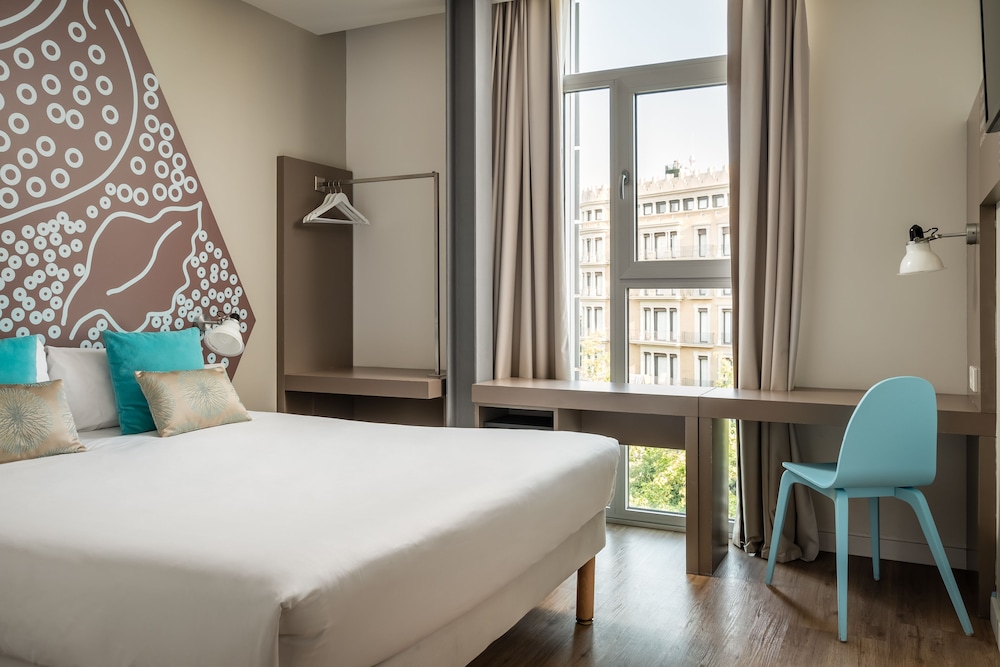 Ibis Styles Barcelona Centre Hotel 19/73