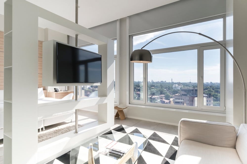 HUB HOTEL ASUNCIÓN 48/72