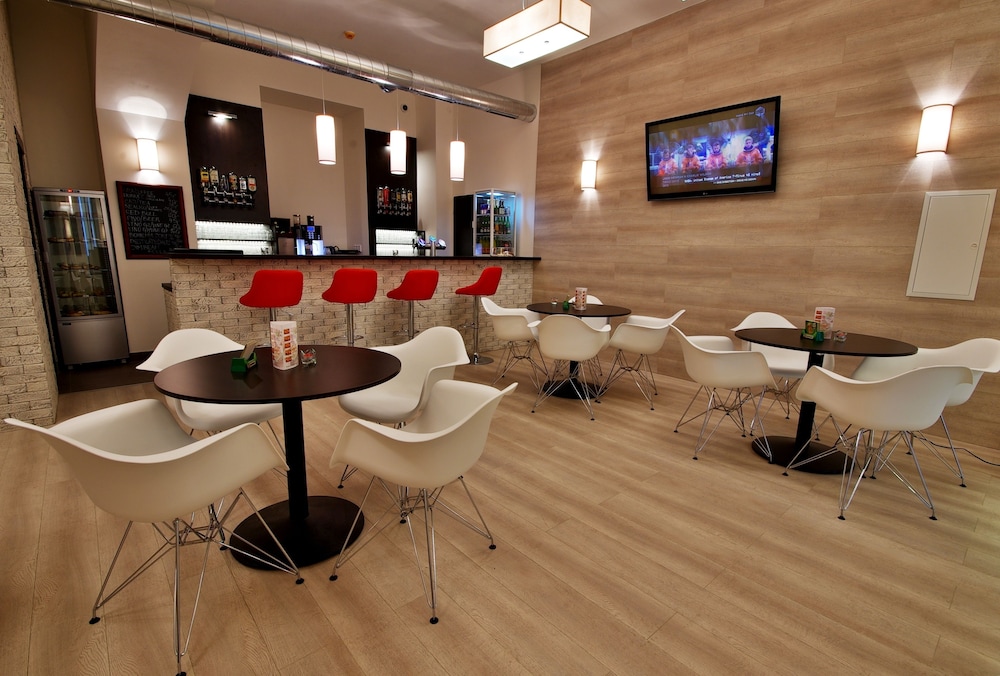 Adeba Hotel 42/49