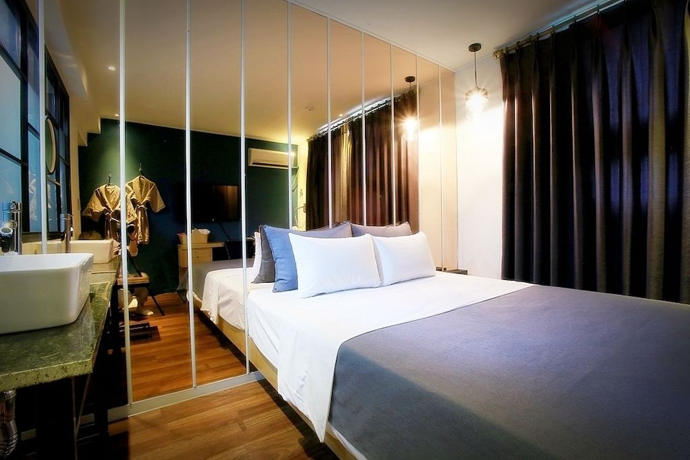 Chuncheon Urbane Hotel 22/36