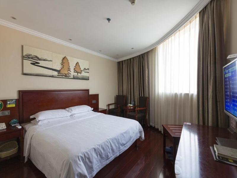 GreenTree Inn Jiangxi Yingtan Railway Station Square Business Hotel 18/58