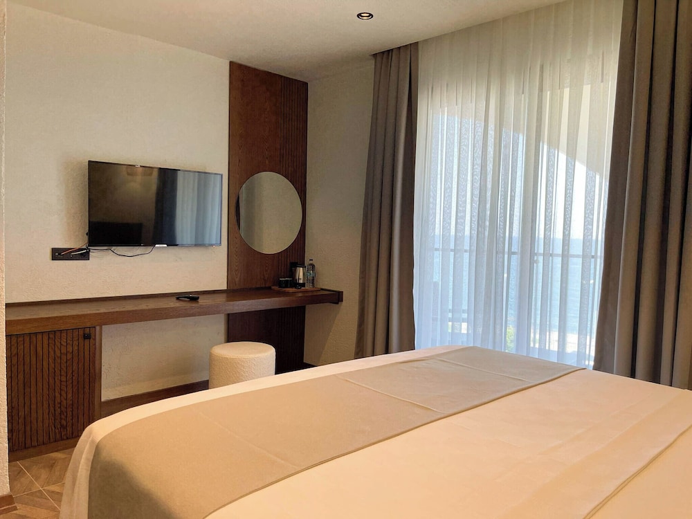 Now Boutique Hotel 5/17