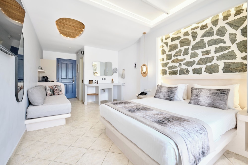 Liana Hotel 31/78