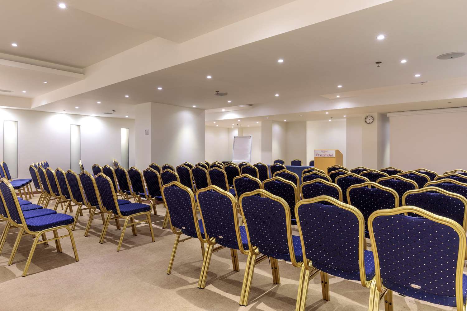 Best Western Plus Hotel Plaza 38/43