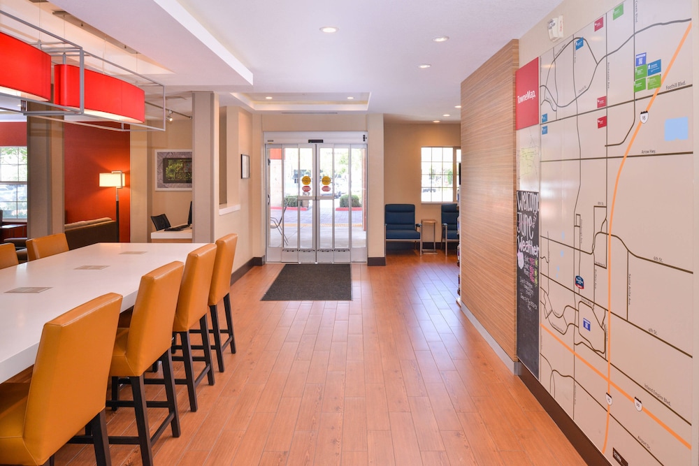 Towneplace Suites Ontario Airport 40/58