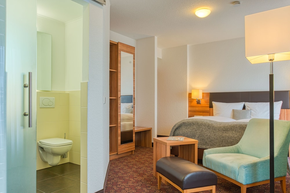 Centro Hotel Sautter 33/63