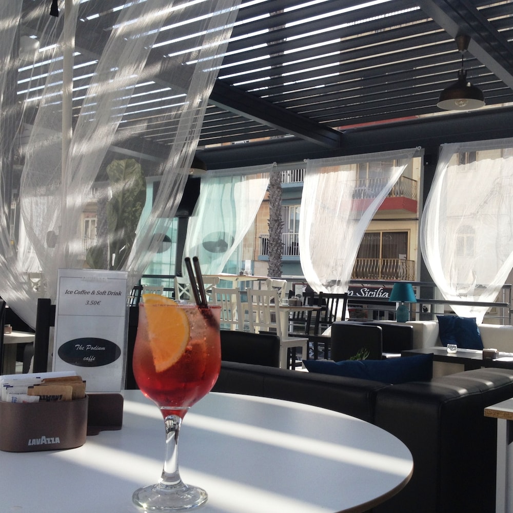 Primera Hotel 37/53