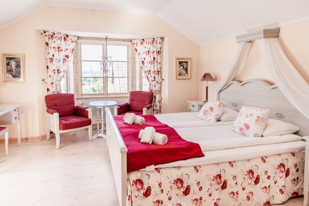 Klockargarden Hotell 9/50