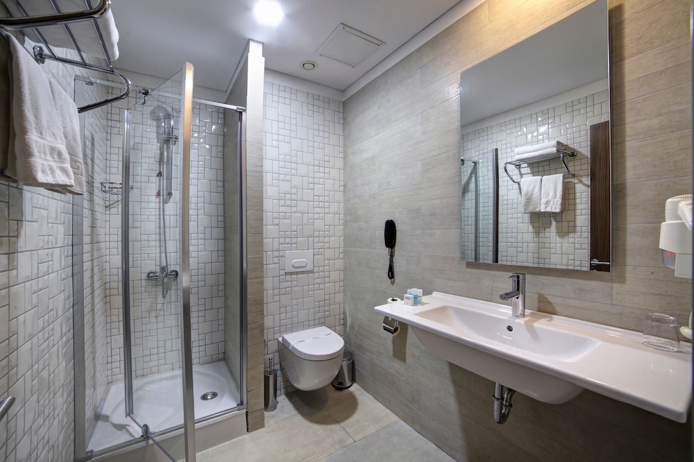 Plus Hotel Bostanci Atasehir 63/63