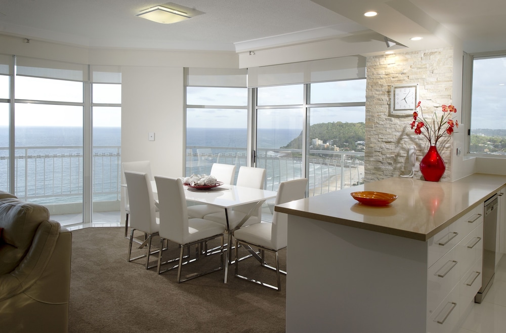 2ND AVENUE BEACHSIDE APARTMENTS 54/73