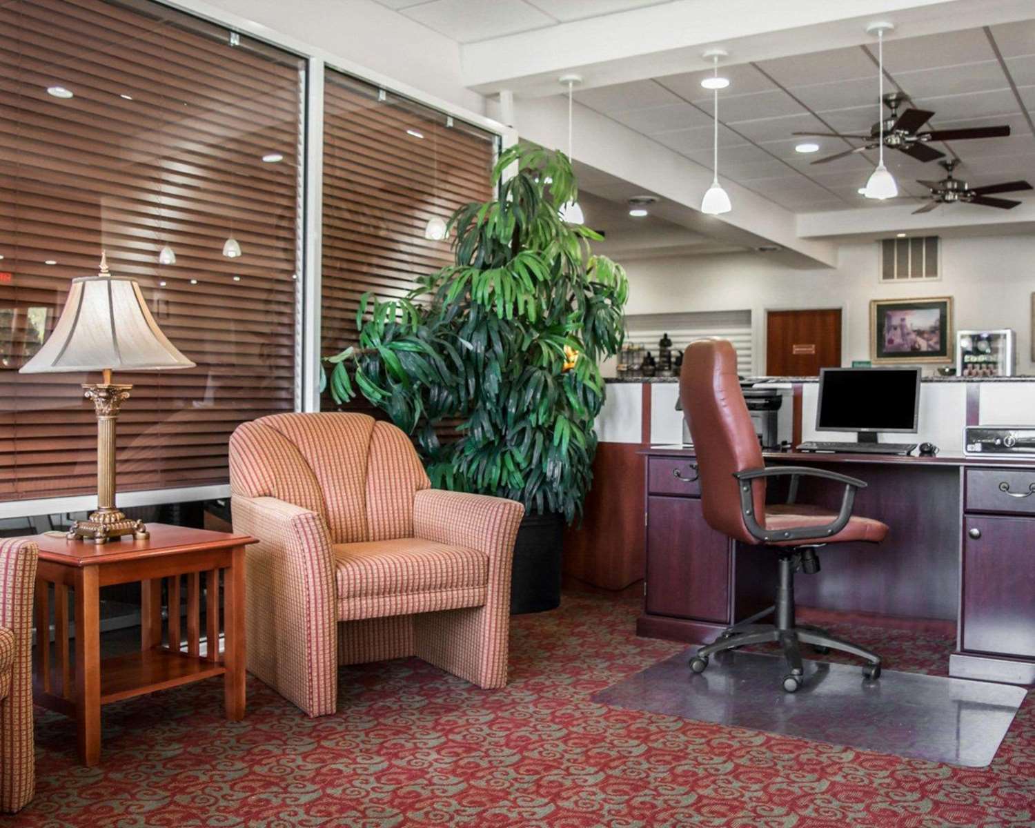 Quality Inn Weeki Wachee - Spring Hill 13/52