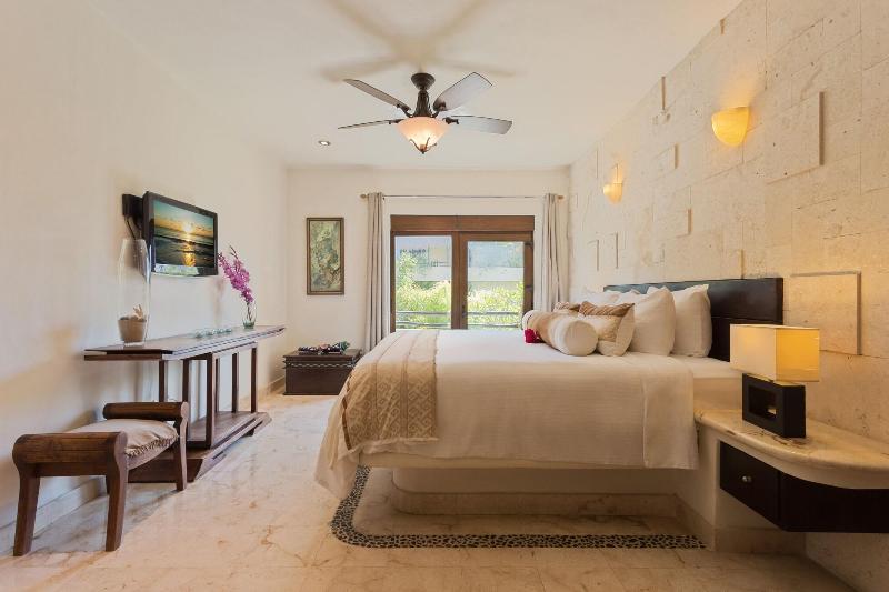 2 Bedrooms, Penthouse, Suite, Quadruple, Hot Tub