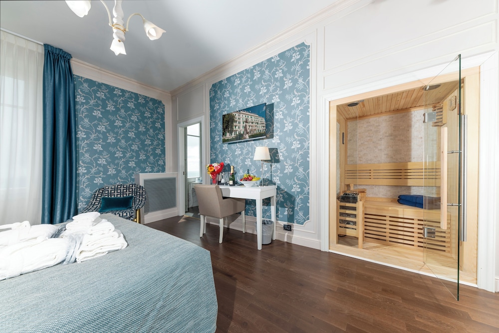 JUNIOR SUITE, SAUNA