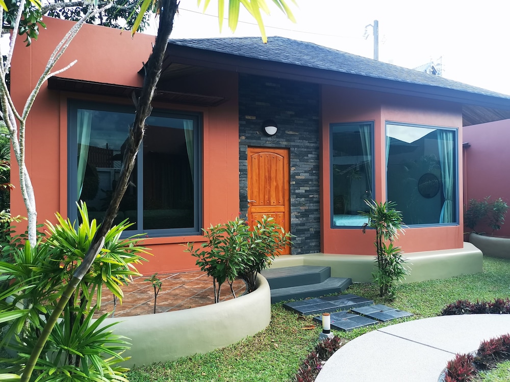 Cafe@Luv22 Guest House 1/67