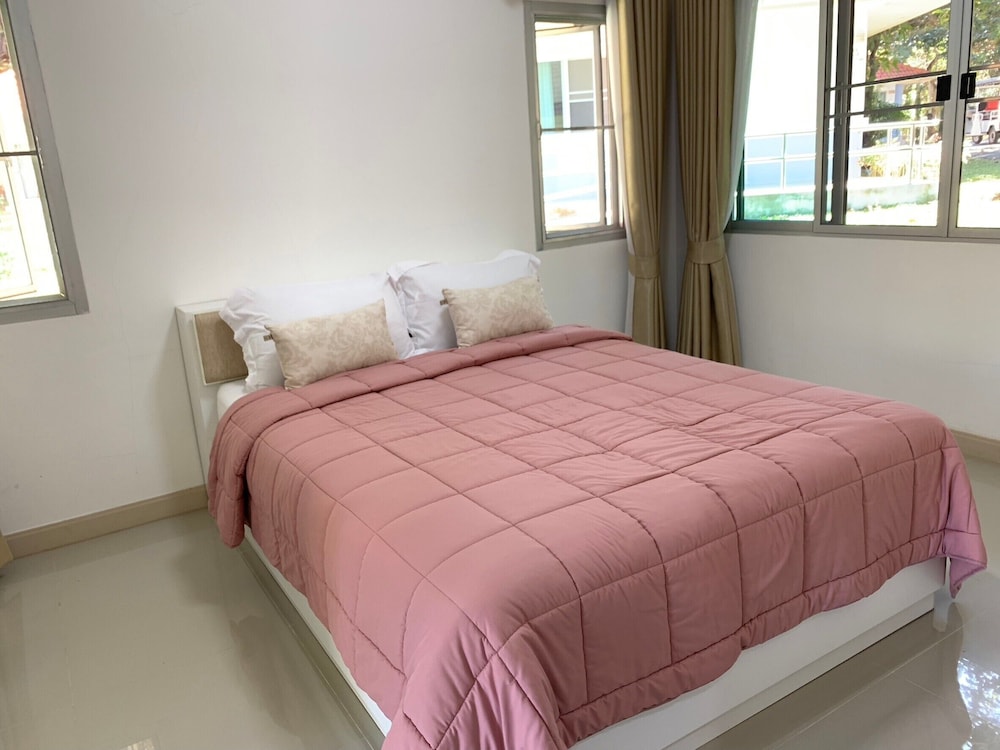 Capital O 871 Baan Ping Kan Longstay 16/59