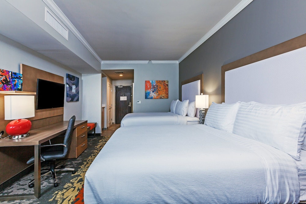 HOLIDAY INN HOUSTON NE - BUSH AIRPORT AREA 18/64