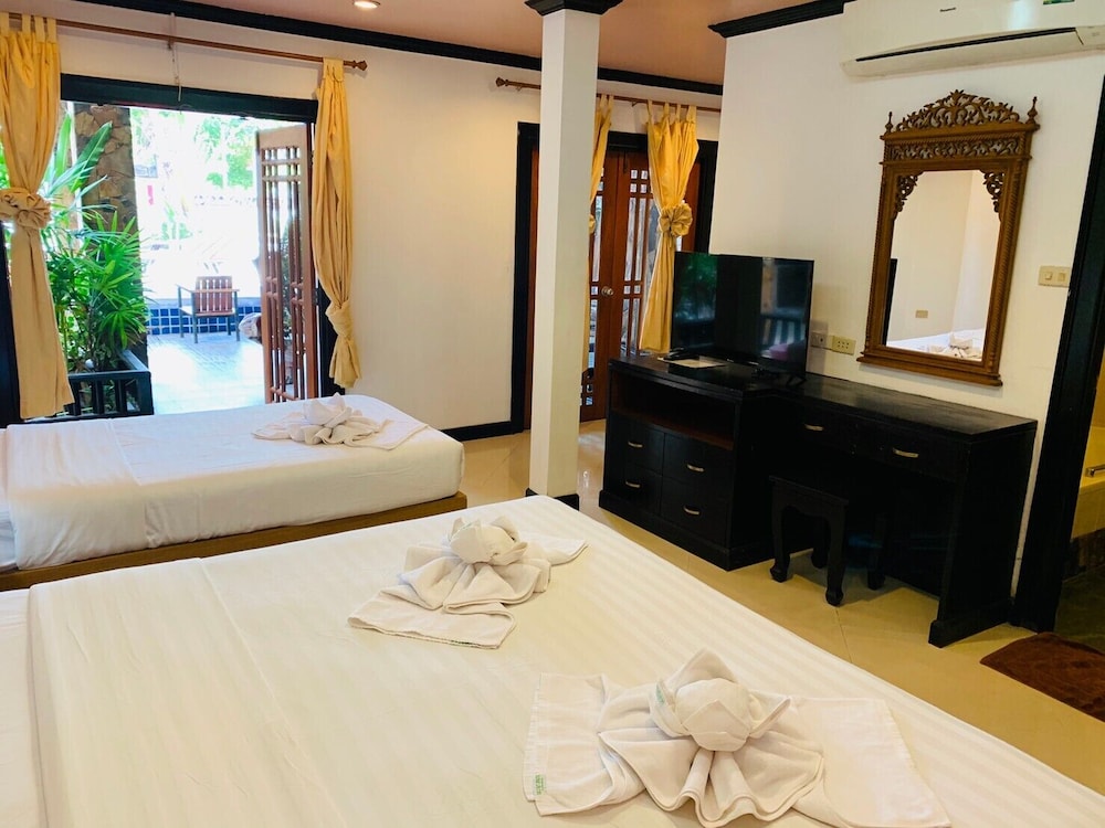 DELIGHT RESORT 34/71